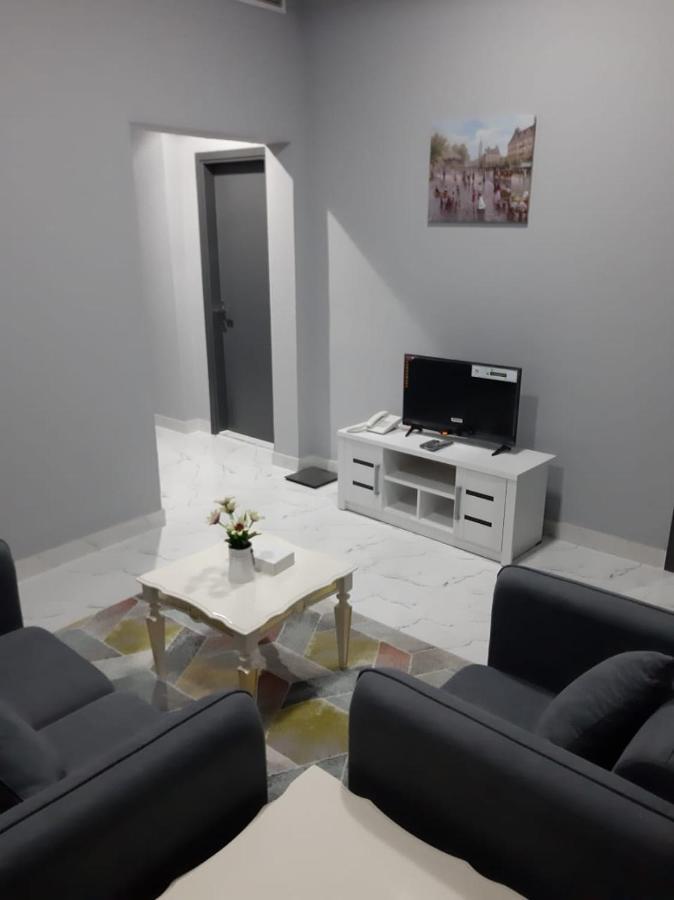 Paris Furnished Apartments - Tabasum Group Ajman Eksteriør billede