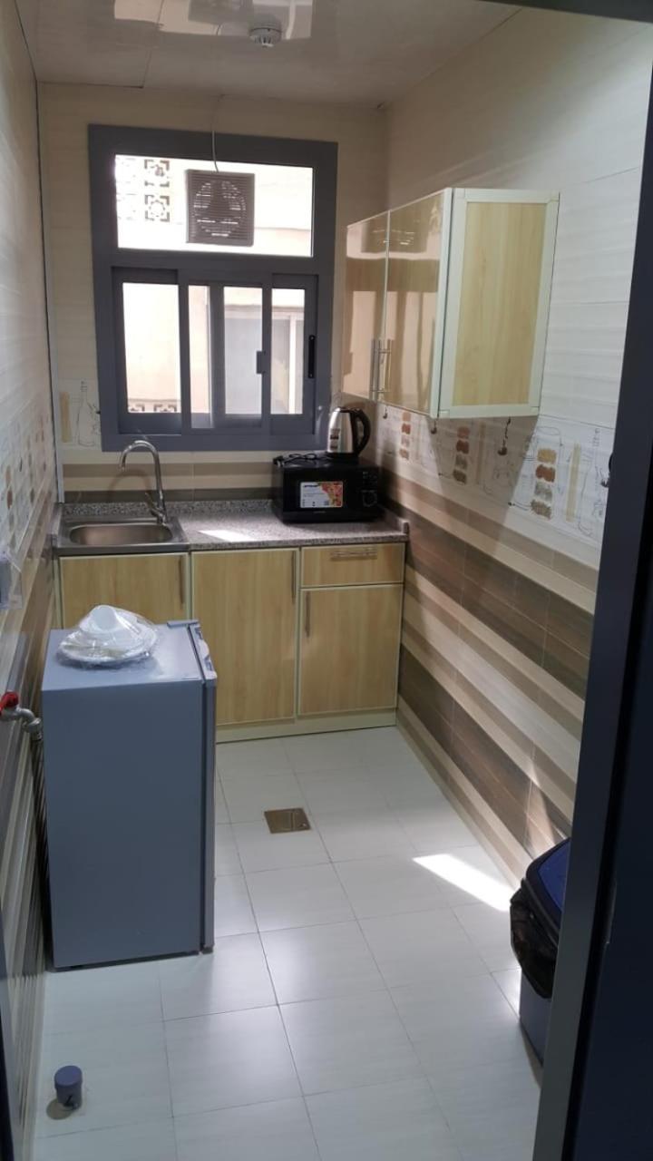 Paris Furnished Apartments - Tabasum Group Ajman Værelse billede